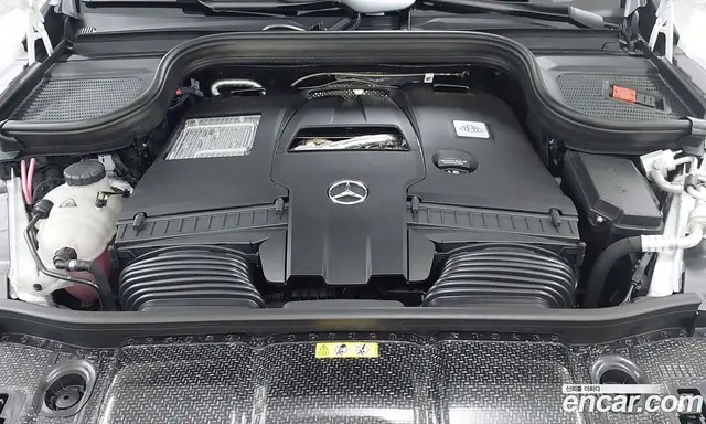 Mercedes-Benz GLS-Class 2025 4.0 автомат (гидро), миниатюра 6