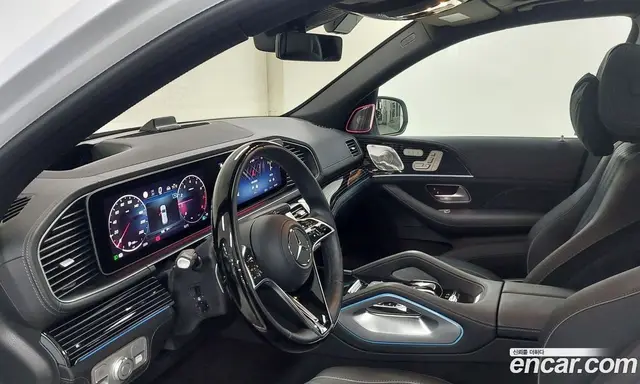 Mercedes-Benz GLS-Class 2025 4.0 автомат (гидро), миниатюра 9