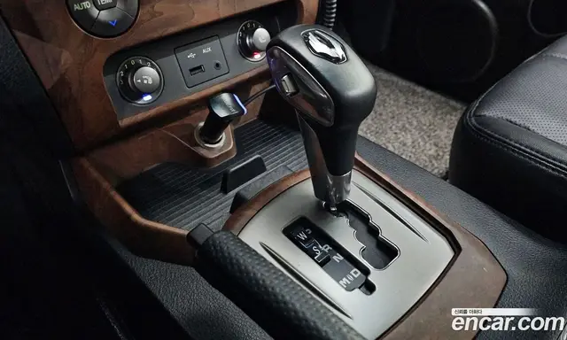 SsangYong Rexton 2016 2.2 автомат (гидро), миниатюра 9 SsangYong Rexton 2016 2.2 автомат (гидро), миниатюра 9