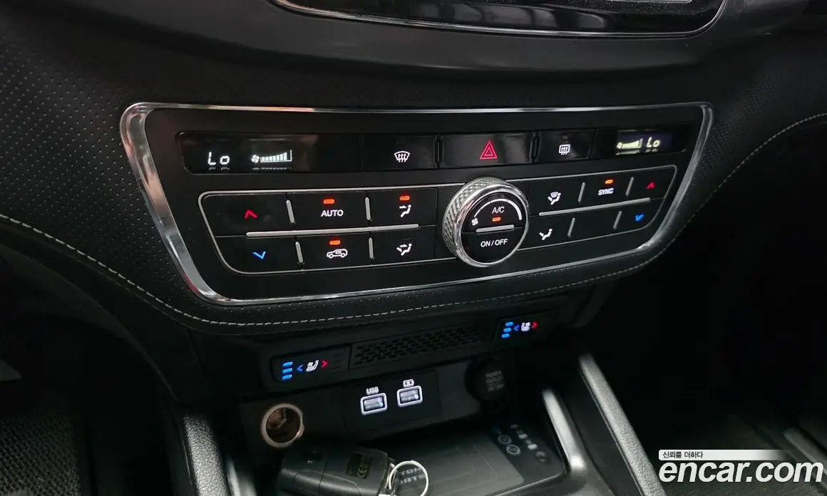 SsangYong Rexton 2022 2.2 автомат (гидро), фото 17