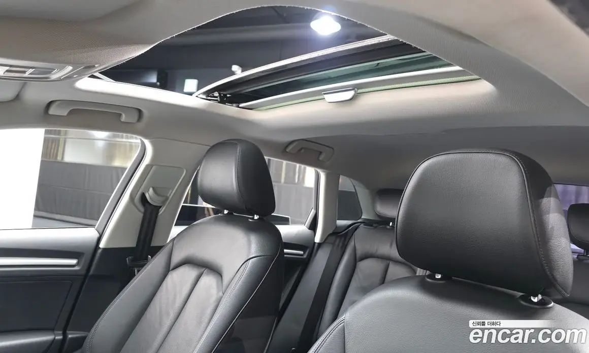 Audi A3 2015 1.6 автомат (гидро), фото 19