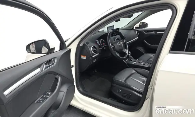 Audi A3 2015 1.6 автомат (гидро), миниатюра 10