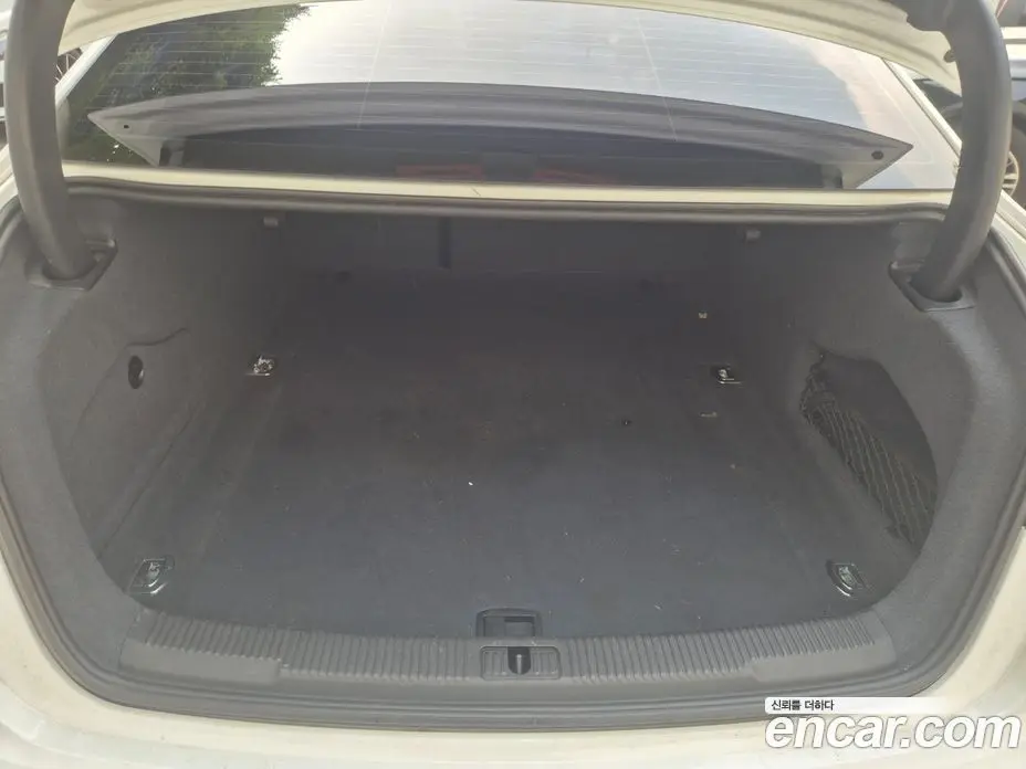 Audi A6 2012 3.0 автомат (гидро), фото 12