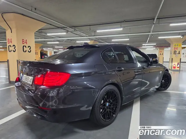BMW 5 серия 2011 2.0 автомат (гидро), миниатюра 2