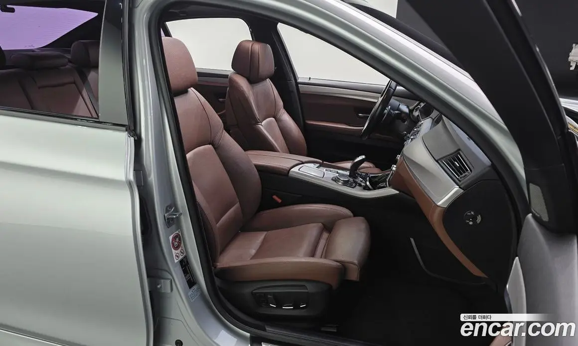BMW 5 серия 2015 3.0 автомат (гидро), фото 12