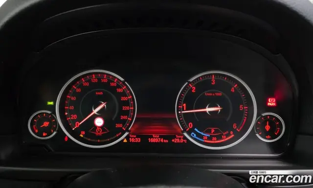 BMW 5 серия 2016 2.0 автомат (гидро), миниатюра 8