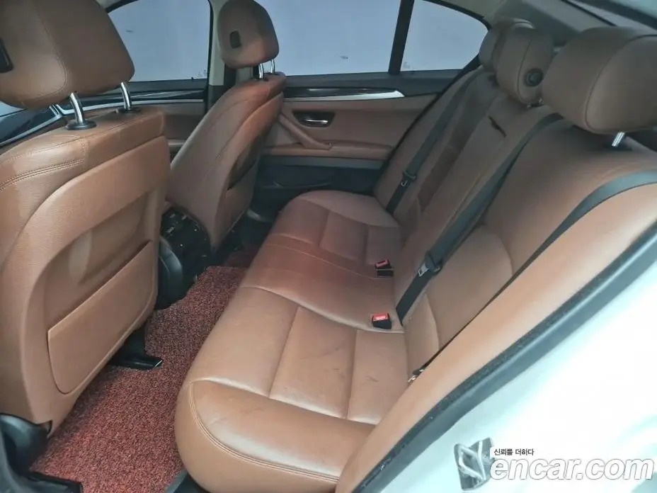 BMW 5 серия 2016 2.0 автомат (гидро), фото 13