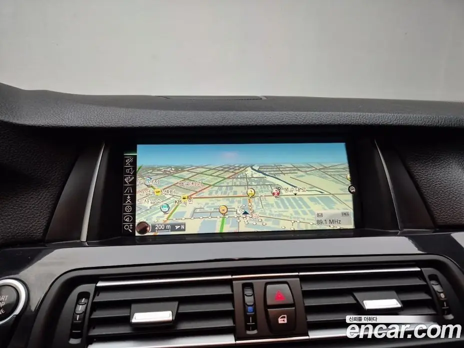 BMW 5 серия 2016 2.0 автомат (гидро), фото 18