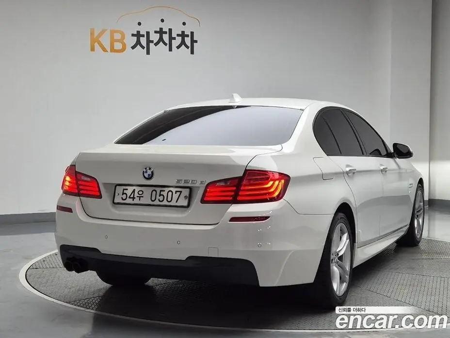 BMW 5 серия 2016 2.0 автомат (гидро), фото 4