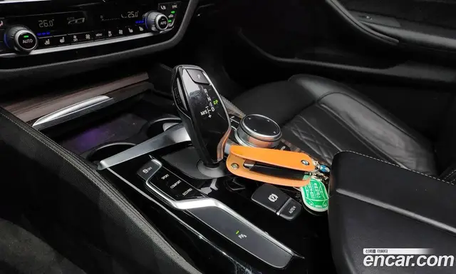 BMW 5 серия 2019 2.0 автомат (гидро), миниатюра 9