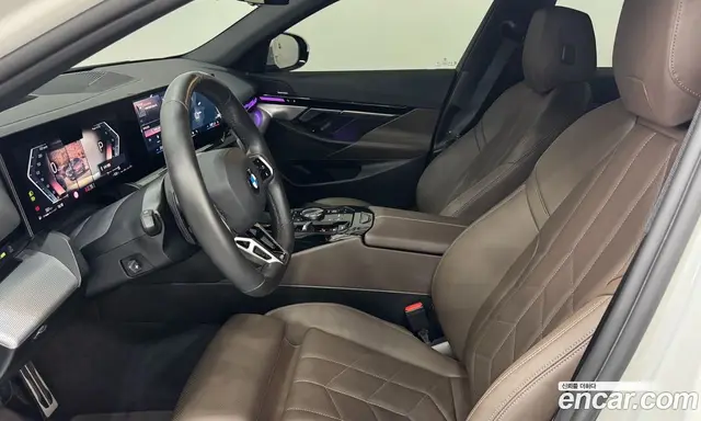 BMW 5 серия 2024 2.0 автомат (гидро), миниатюра 10