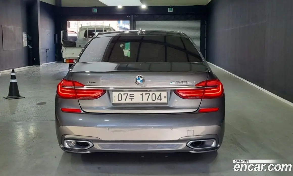 BMW 7 серия 2017 3.0 автомат (гидро), фото 4