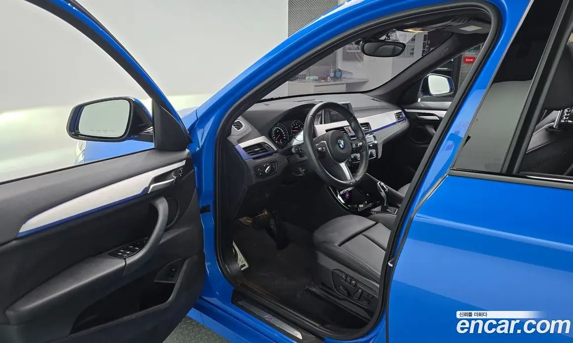 BMW X1 2020 2.0 автомат (гидро), фото 13