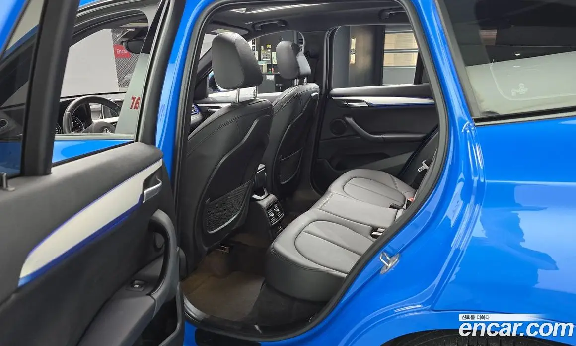 BMW X1 2020 2.0 автомат (гидро), фото 17