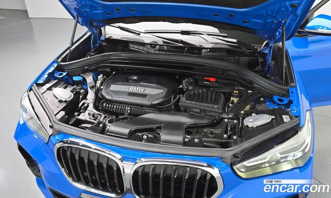 BMW X1 2020 2.0 автомат (гидро), фото 6