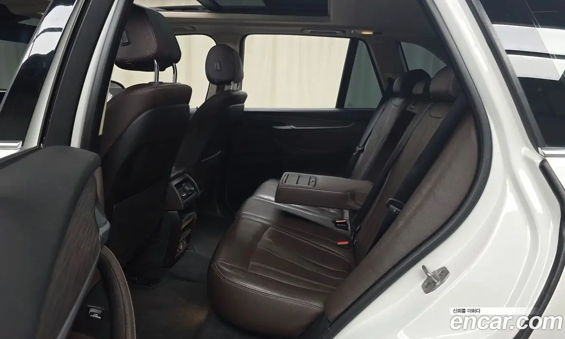 BMW X5 2015 3.0 автомат (гидро), фото 12