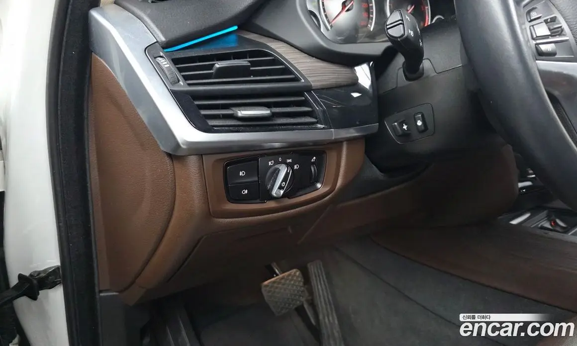 BMW X5 2015 3.0 автомат (гидро), фото 13