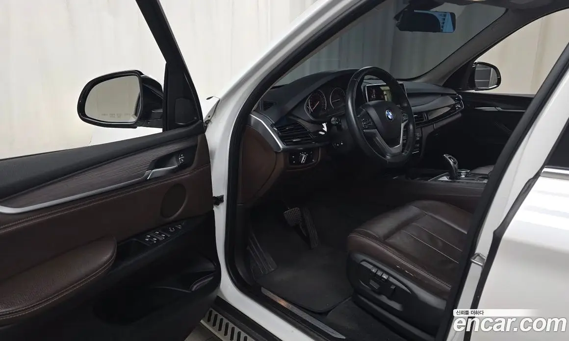 BMW X5 2015 3.0 автомат (гидро), фото 10