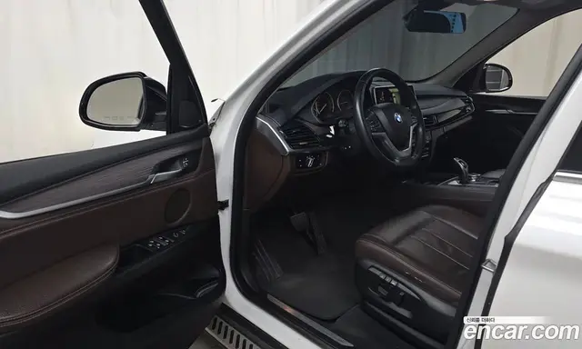 BMW X5 2015 3.0 автомат (гидро), миниатюра 10