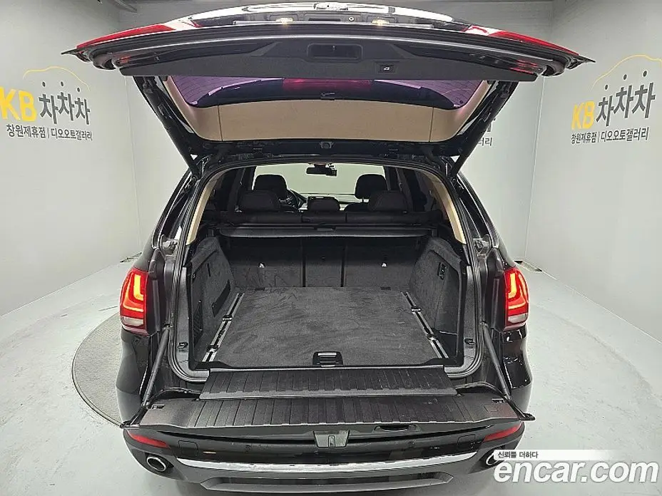 BMW X5 2015 3.0 автомат (гидро), фото 16