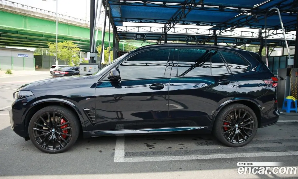 BMW X5 2025 3.0 автомат (гидро), фото 3