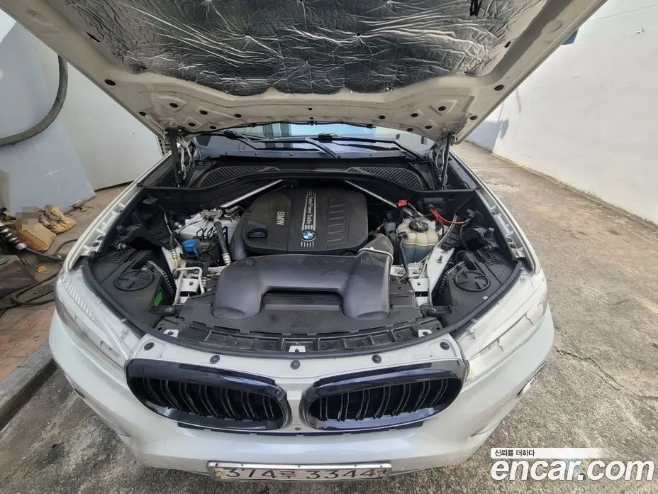 BMW X6 2017 3.0 автомат (гидро), фото 6