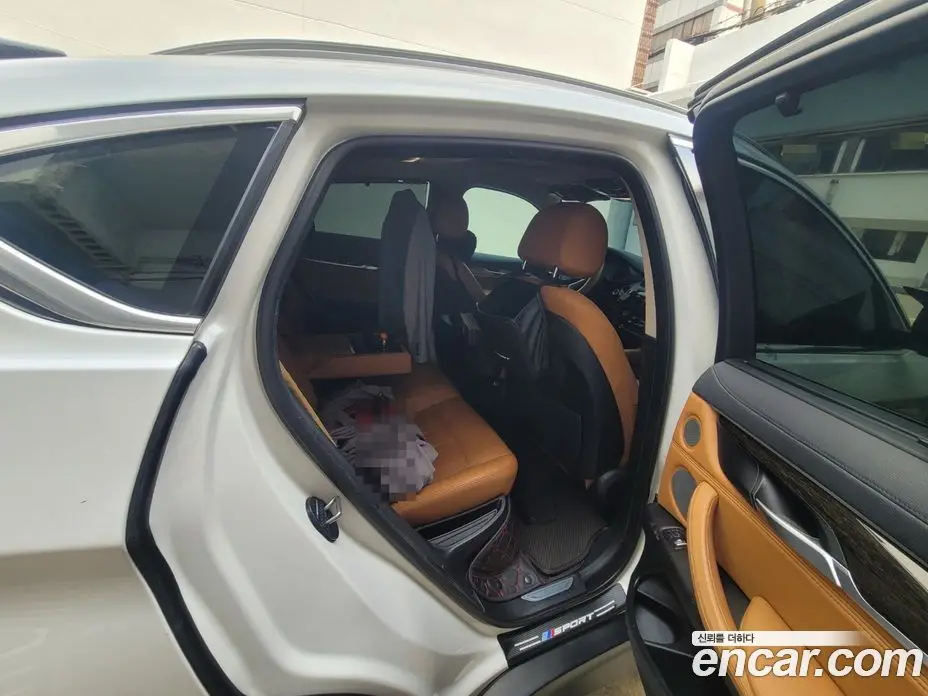 BMW X6 2017 3.0 автомат (гидро), фото 10
