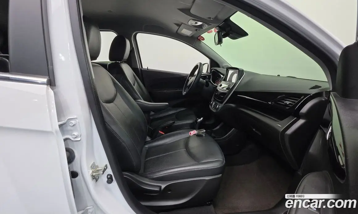 Chevrolet Spark 2016 1.0 автомат (гидро), фото 13