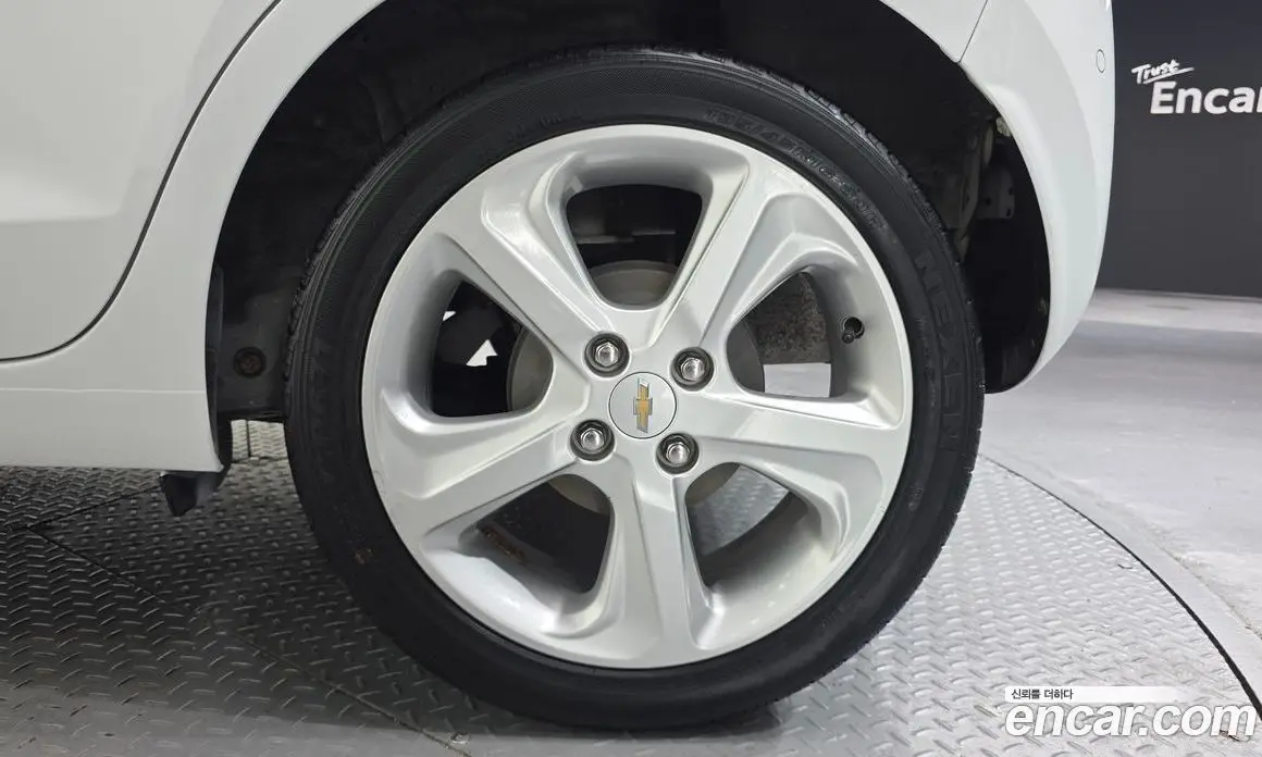Chevrolet Spark 2016 1.0 автомат (гидро), фото 7