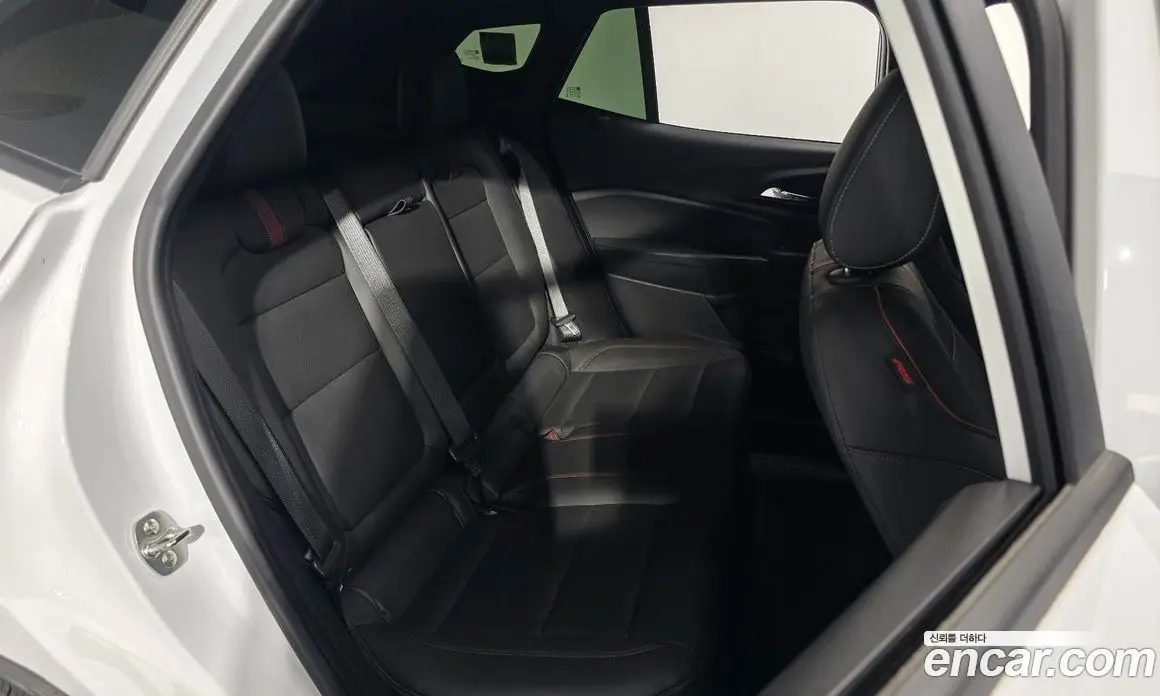 Chevrolet Trax 2024 1.2 автомат (гидро), фото 16
