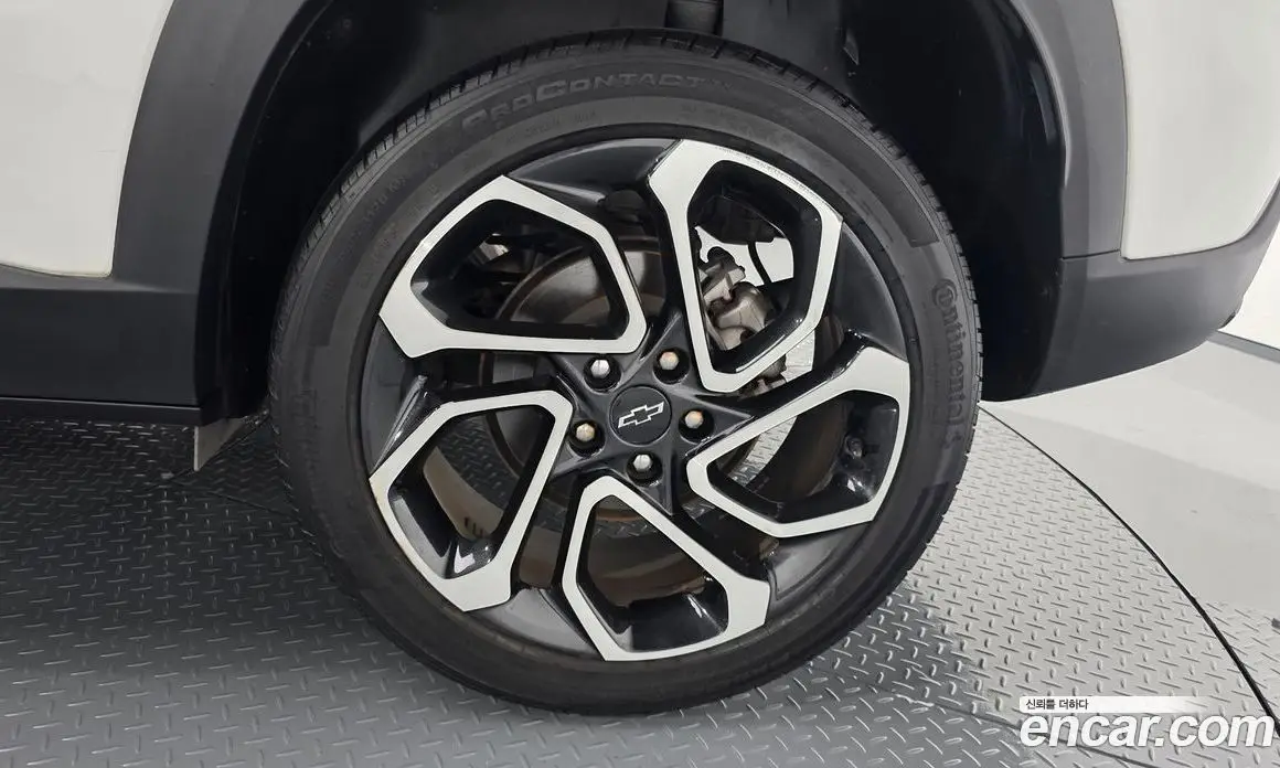 Chevrolet Trax 2024 1.2 автомат (гидро), фото 6