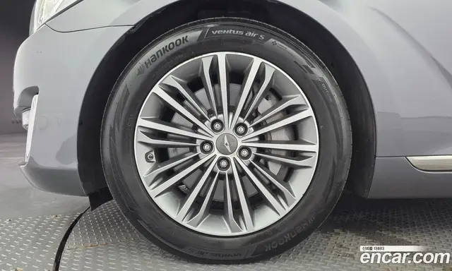 Genesis EQ900 2016 3.8 автомат (гидро), миниатюра 5