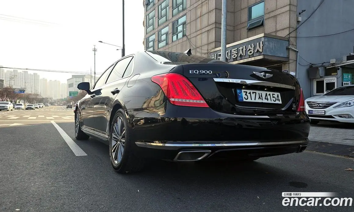 Genesis EQ900 2016 3.8 автомат (гидро), фото 4 Genesis EQ900 2016 3.8 автомат (гидро), фото 4