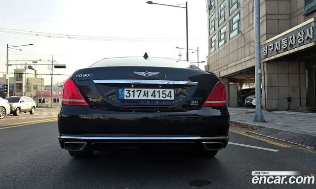 Genesis EQ900 2016 3.8 автомат (гидро), миниатюра 5 Genesis EQ900 2016 3.8 автомат (гидро), миниатюра 5