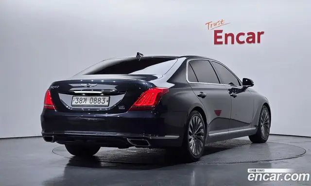 Genesis EQ900 2016 3.3 автомат (гидро), миниатюра 2