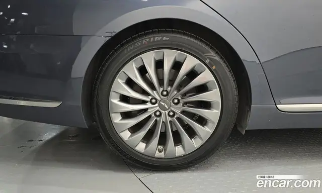 Genesis EQ900 2016 3.3 автомат (гидро), миниатюра 5