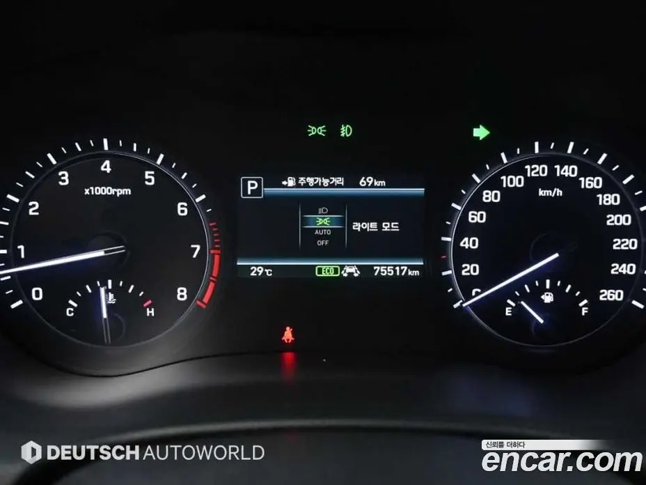 Genesis G80 2016 3.3 автомат (гидро), фото 8 Genesis G80 2016 3.3 автомат (гидро), фото 8