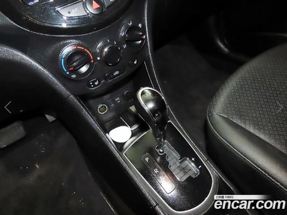 Hyundai Accent 2014 1.6 автомат (гидро), фото 12