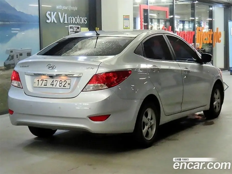 Hyundai Accent 2014 1.6 автомат (гидро), фото 4