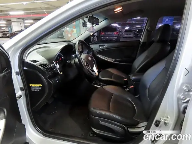 Hyundai Accent 2014 1.6 автомат (гидро), миниатюра 6