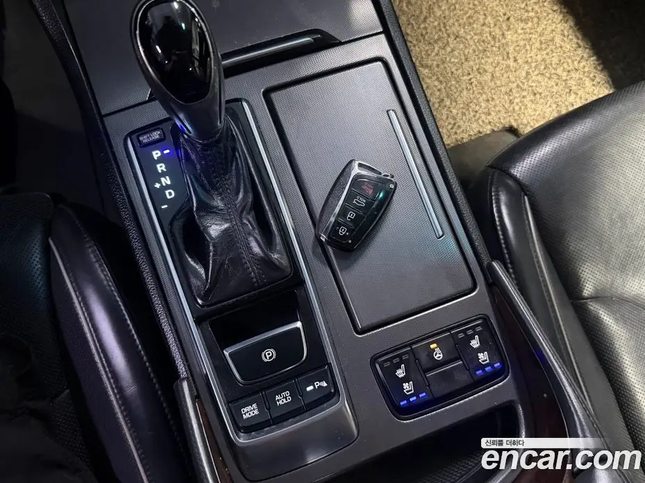Hyundai Aslan 2015 3.0 автомат (гидро), фото 9