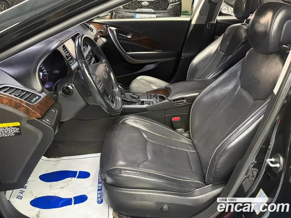 Hyundai Aslan 2015 3.0 автомат (гидро), фото 10