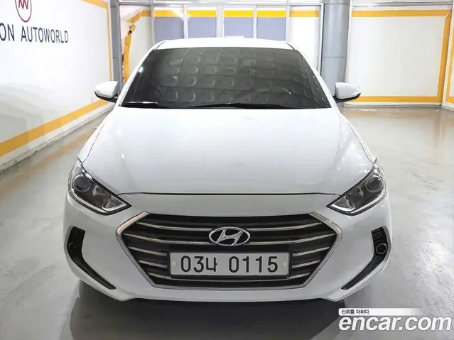 Hyundai Avante 2016 1.6 автомат (гидро), миниатюра 2