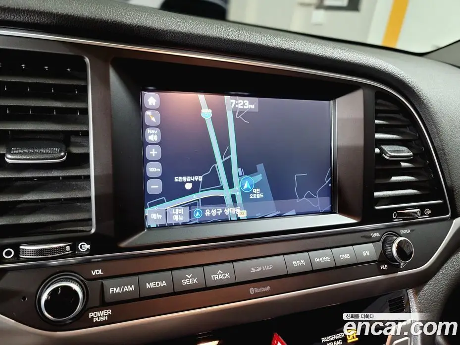 Hyundai Avante 2016 1.6 автомат (гидро), фото 14