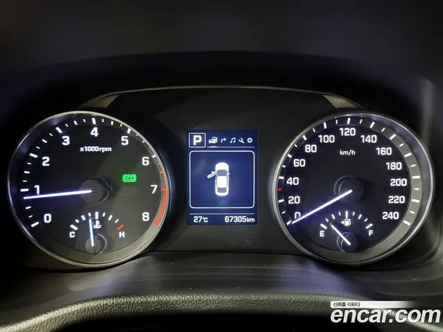 Hyundai Avante 2016 1.6 автомат (гидро), миниатюра 10