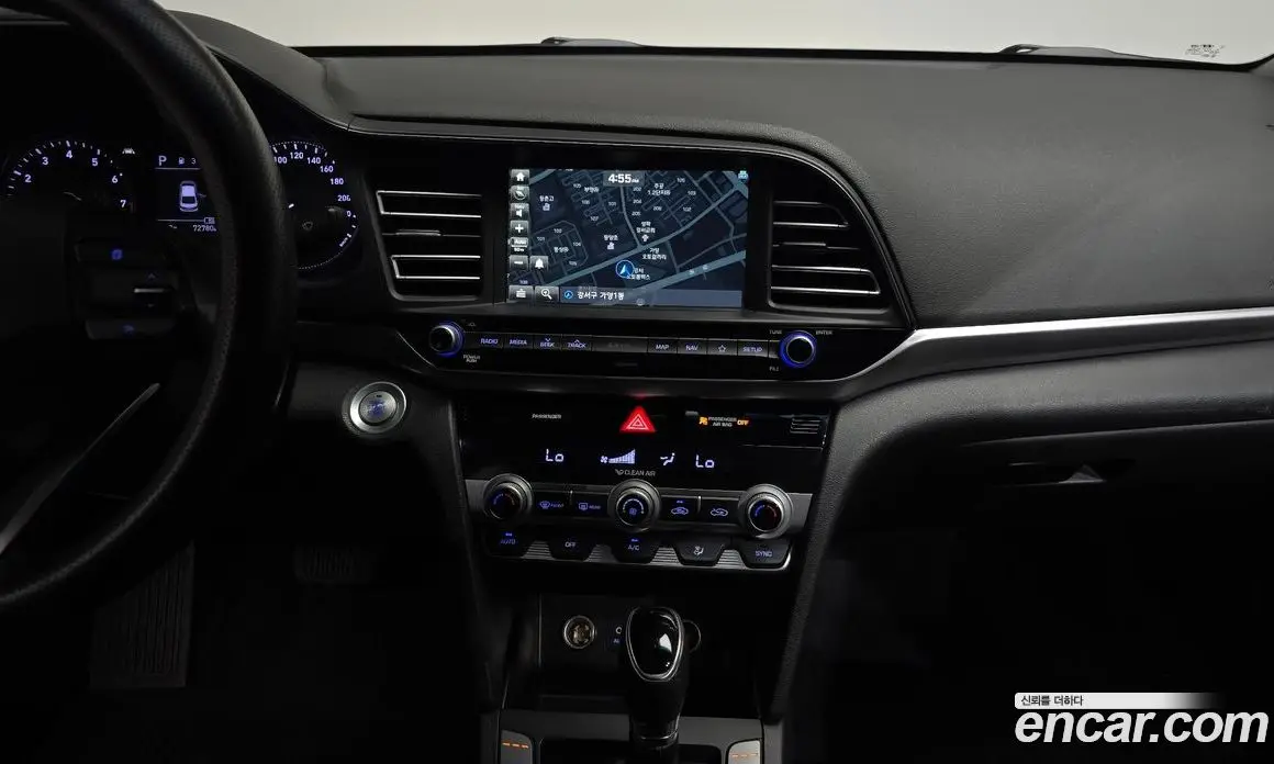 Hyundai Avante 2018 1.6 автомат (гидро), фото 20