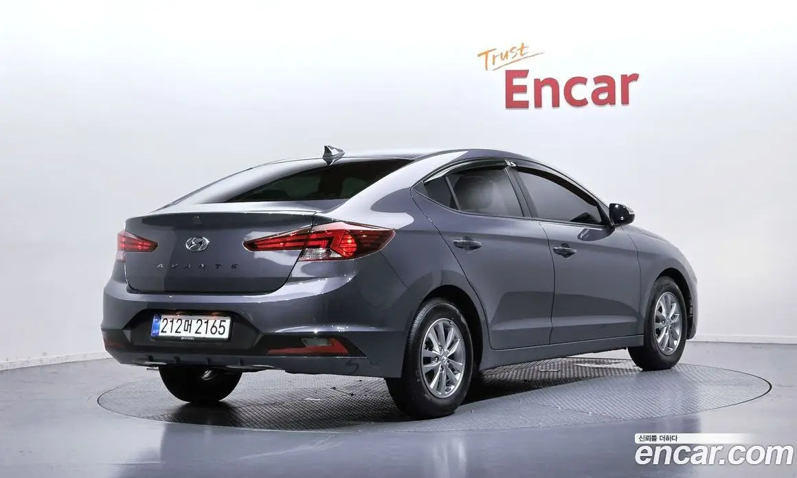 Hyundai Avante 2019 1.6 автомат (гидро), фото 2 Hyundai Avante 2019 1.6 автомат (гидро), фото 2