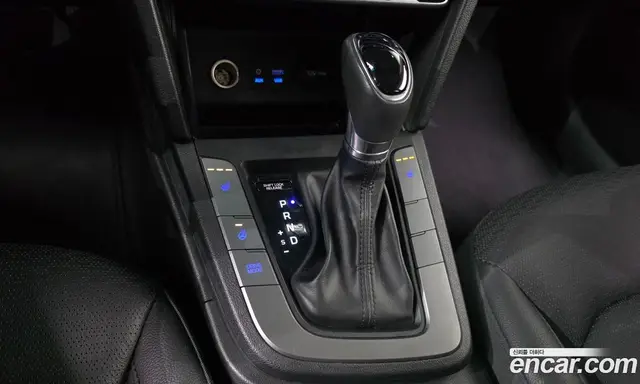 Hyundai Avante 2019 1.6 автомат (гидро), миниатюра 12