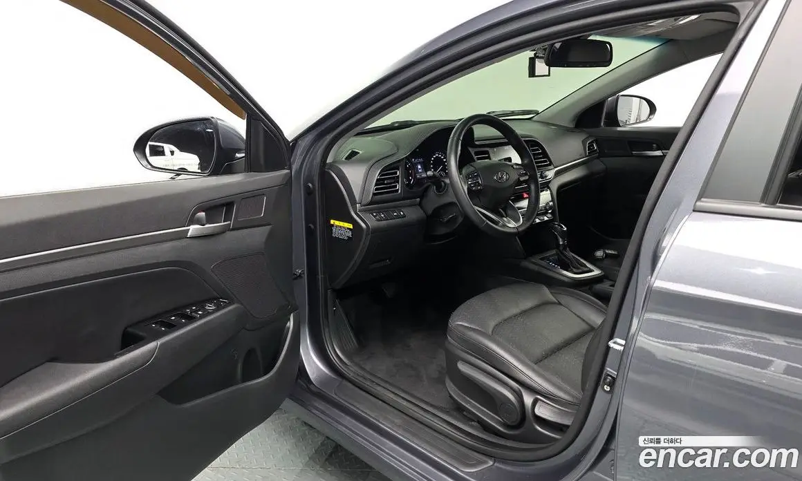 Hyundai Avante 2019 1.6 автомат (гидро), фото 13 Hyundai Avante 2019 1.6 автомат (гидро), фото 13
