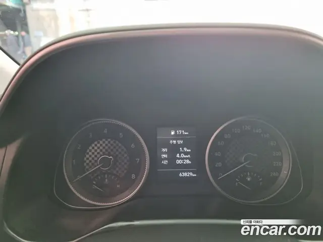 Hyundai Avante 2020 1.6 автомат (гидро), миниатюра 8